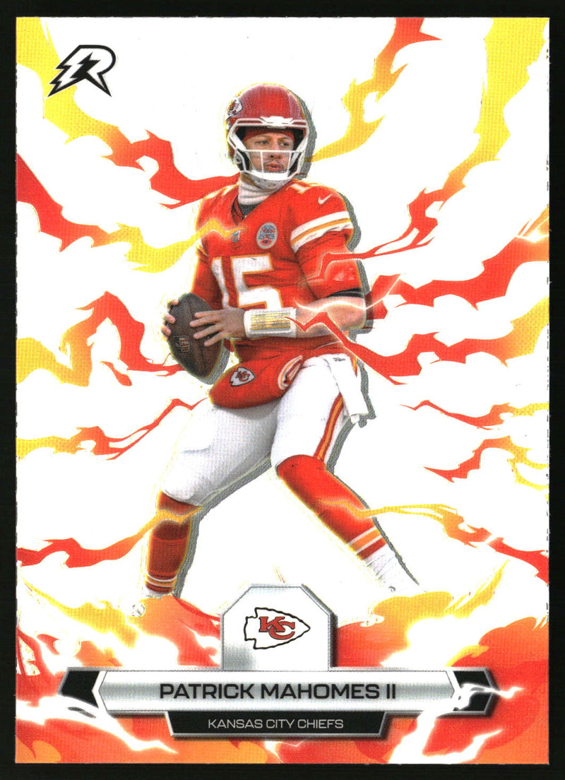 Patrick Mahomes II 2025 Topps Resurgence #47 Refractor