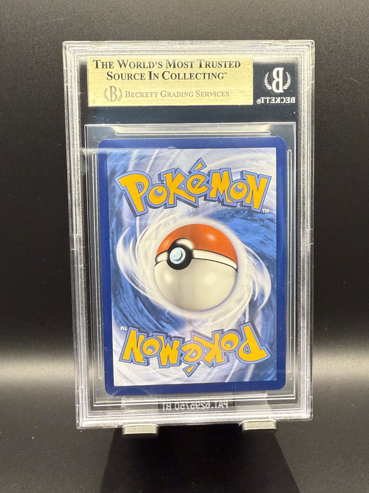 Flareon ex RR #014 2025 Pokemon Scarlet and Violet Prismatic Evolutions BGS 9.5