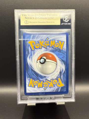 Jolteon ex R #030 2025 Pokemon Prismatic Evolutions BGS 9.5