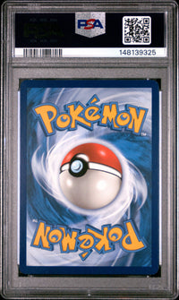 Articuno-Holo #036 2023 Pokemon Silver Tempest PSA 8