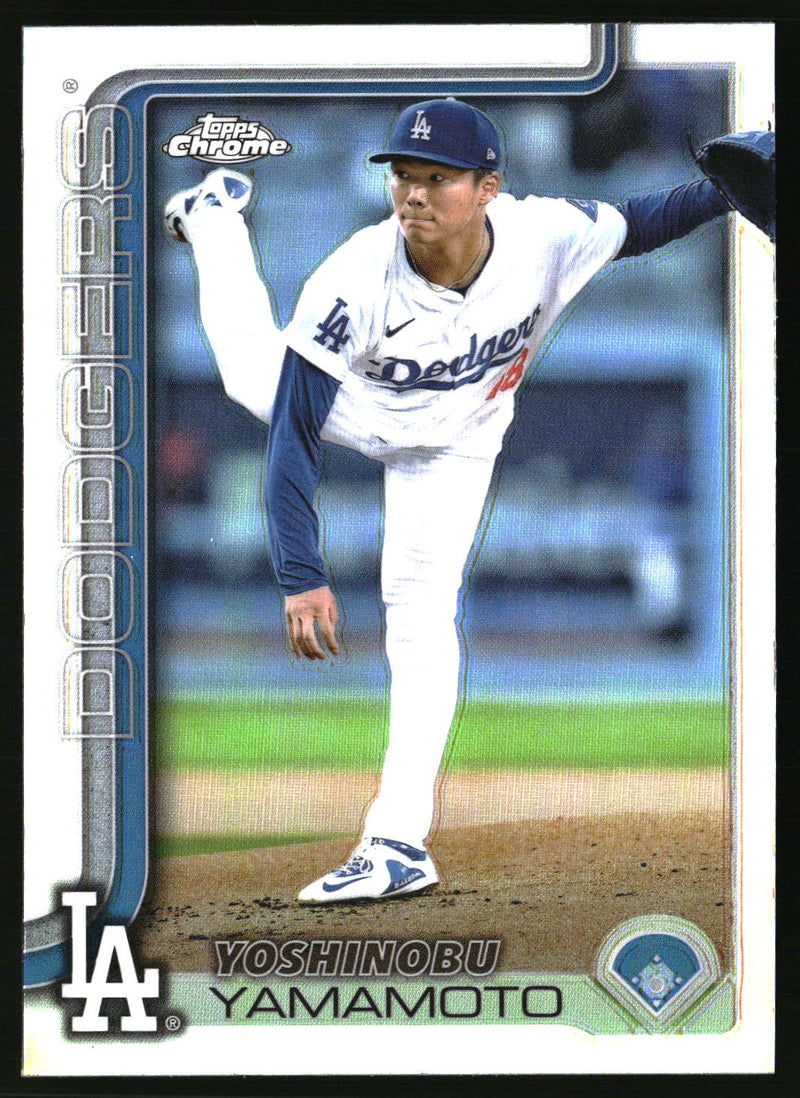 Yoshinobu Yamamoto #179 2025 Topps Chrome Refractors