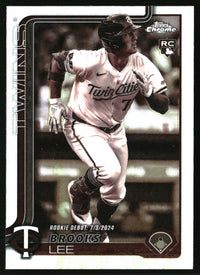 Brooks Lee #USC6 2025 Topps Chrome Update Sepia Refractors