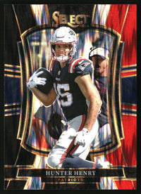 Hunter Henry 2025 Panini Select #180 Black and Red Prizm Shock