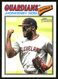 Jhonkensy Noel 2026 Topps Heritage #197 Chrome Refractors