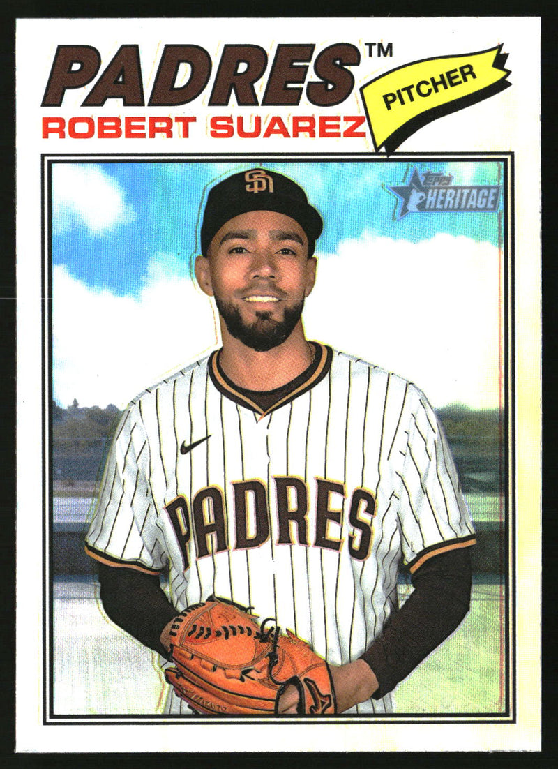 Robert Suarez 2026 Topps Heritage #174 Chrome Refractors
