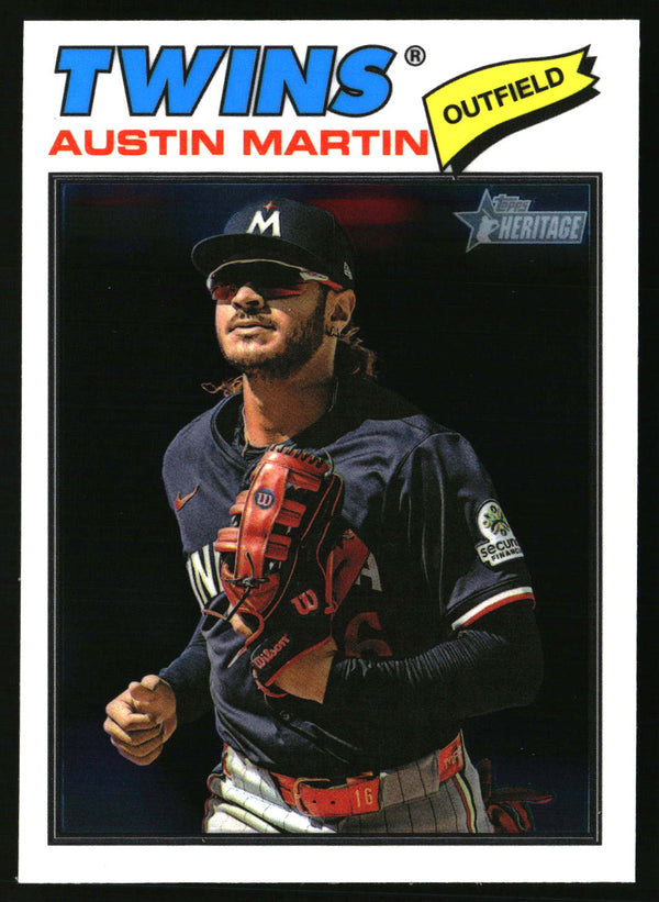 Austin Martin 2026 Topps Heritage #44 Chrome